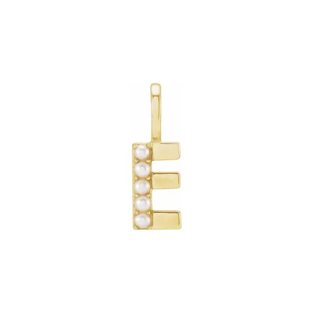 Mini pearls initial charmpendant
