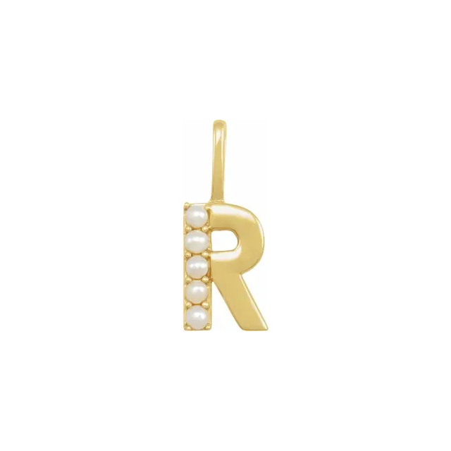 Mini pearls initial charmpendant